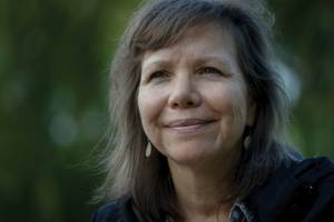 Katsi’tsakwas Ellen Gabriel | Photo : Alan Lissner, avec l'aimable autorisation des Éditions du remue-ménage